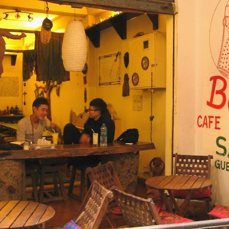Bona Cafe Restaurant & Sala Guest House バラナシ エクステリア 写真