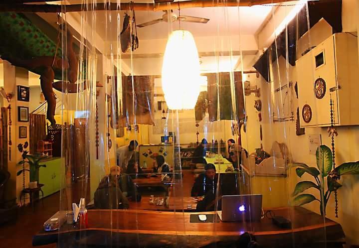 Bona Cafe Restaurant & Sala Guest House バラナシ エクステリア 写真